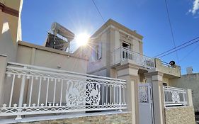 Elia Old Mansion
